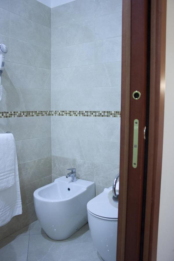 Suite Dal Conte Roma Exterior foto