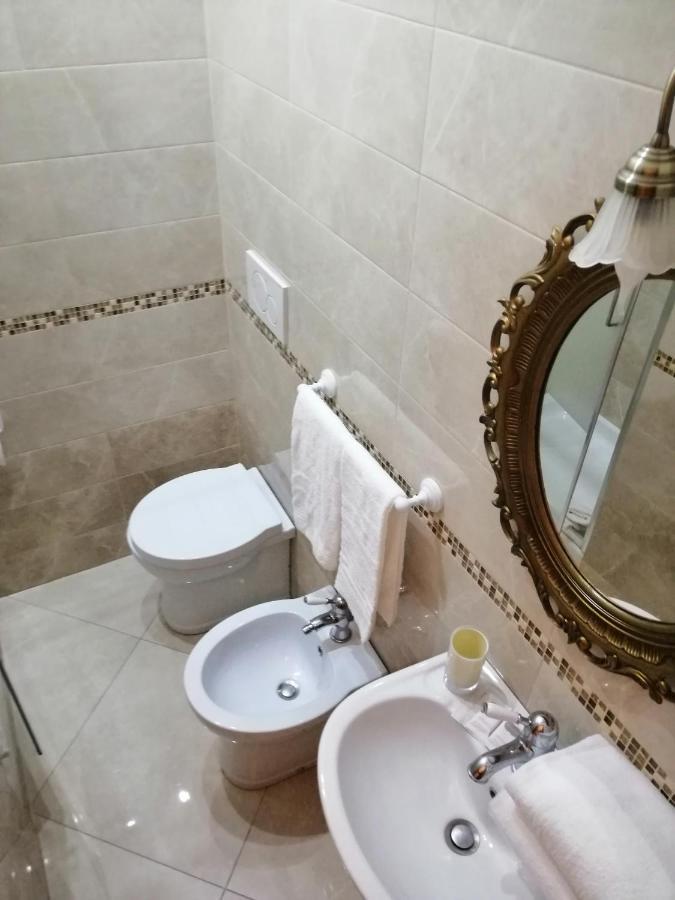 Suite Dal Conte Roma Exterior foto